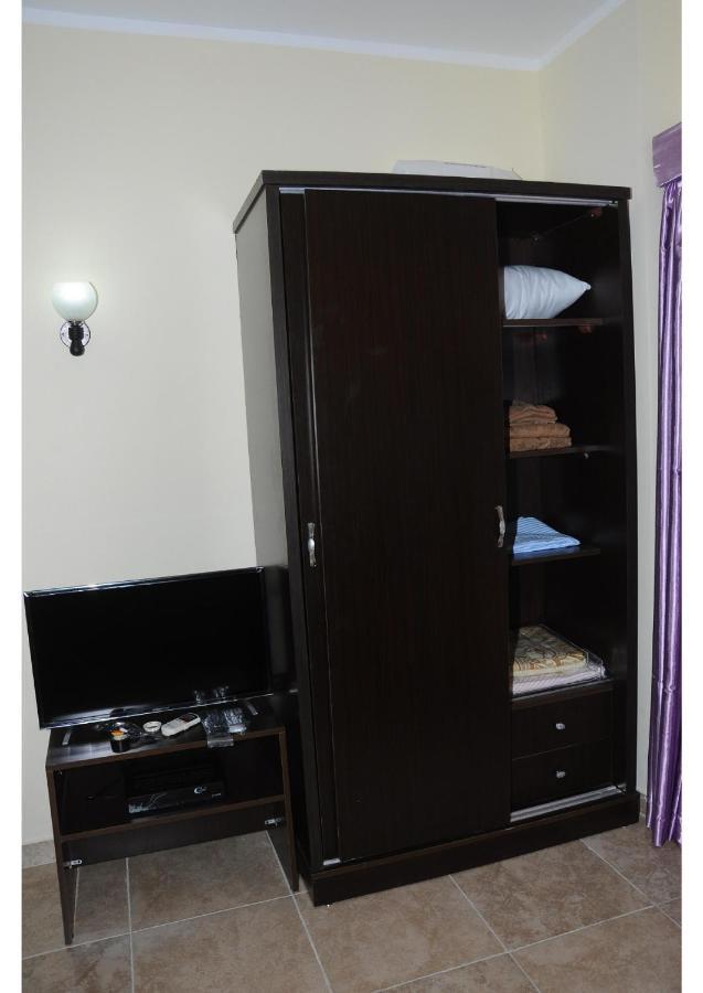 Studio H In Florenza Khamsin Hurghada Bagian luar foto
